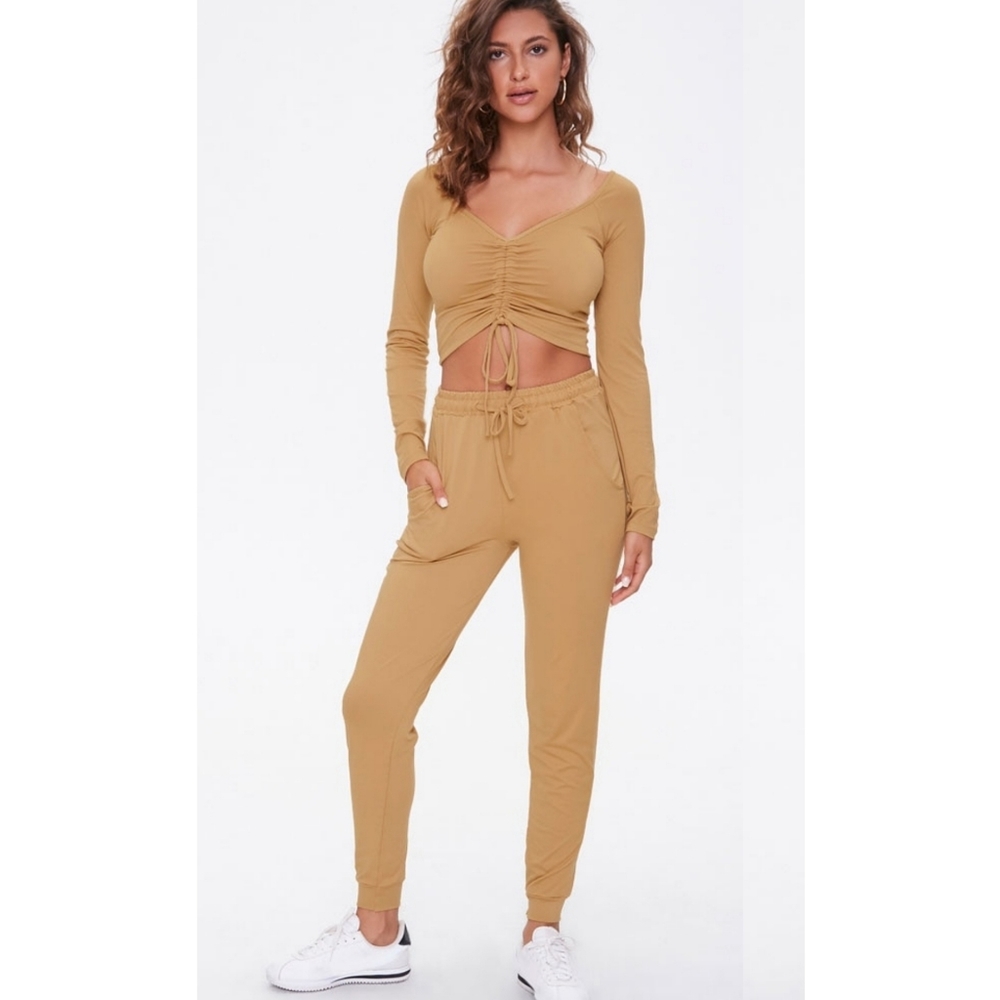Forever 21 knit crop and pant set